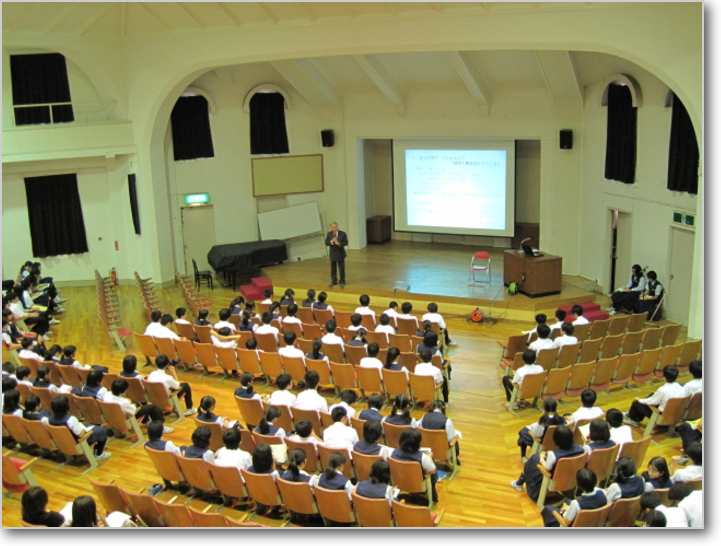 2階席より見た会場 2階席より見た会場